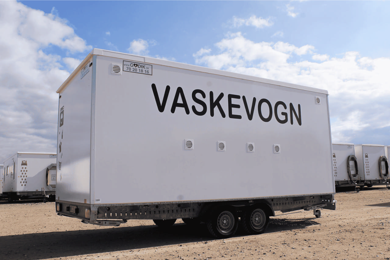 Vaskerivogn m/industrimaskiner